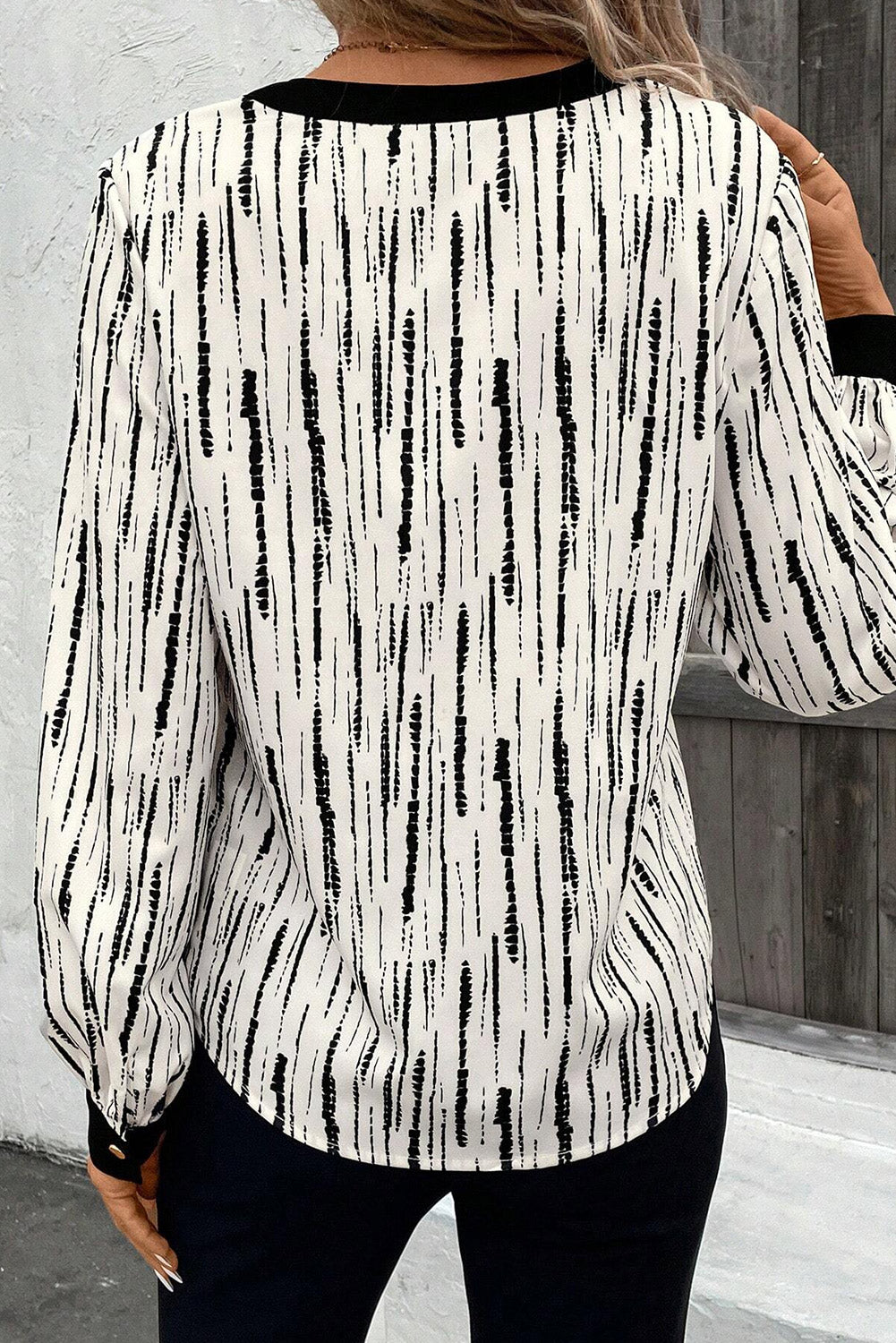 Black and White Abstract Stripe Blouse