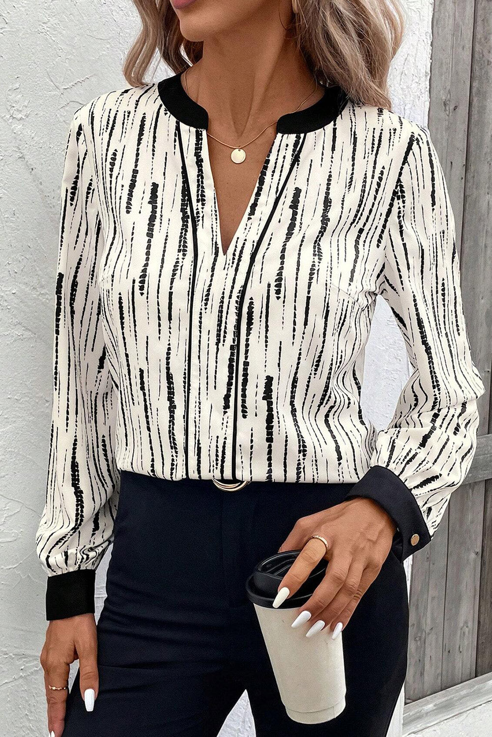 Black and White Abstract Stripe Blouse